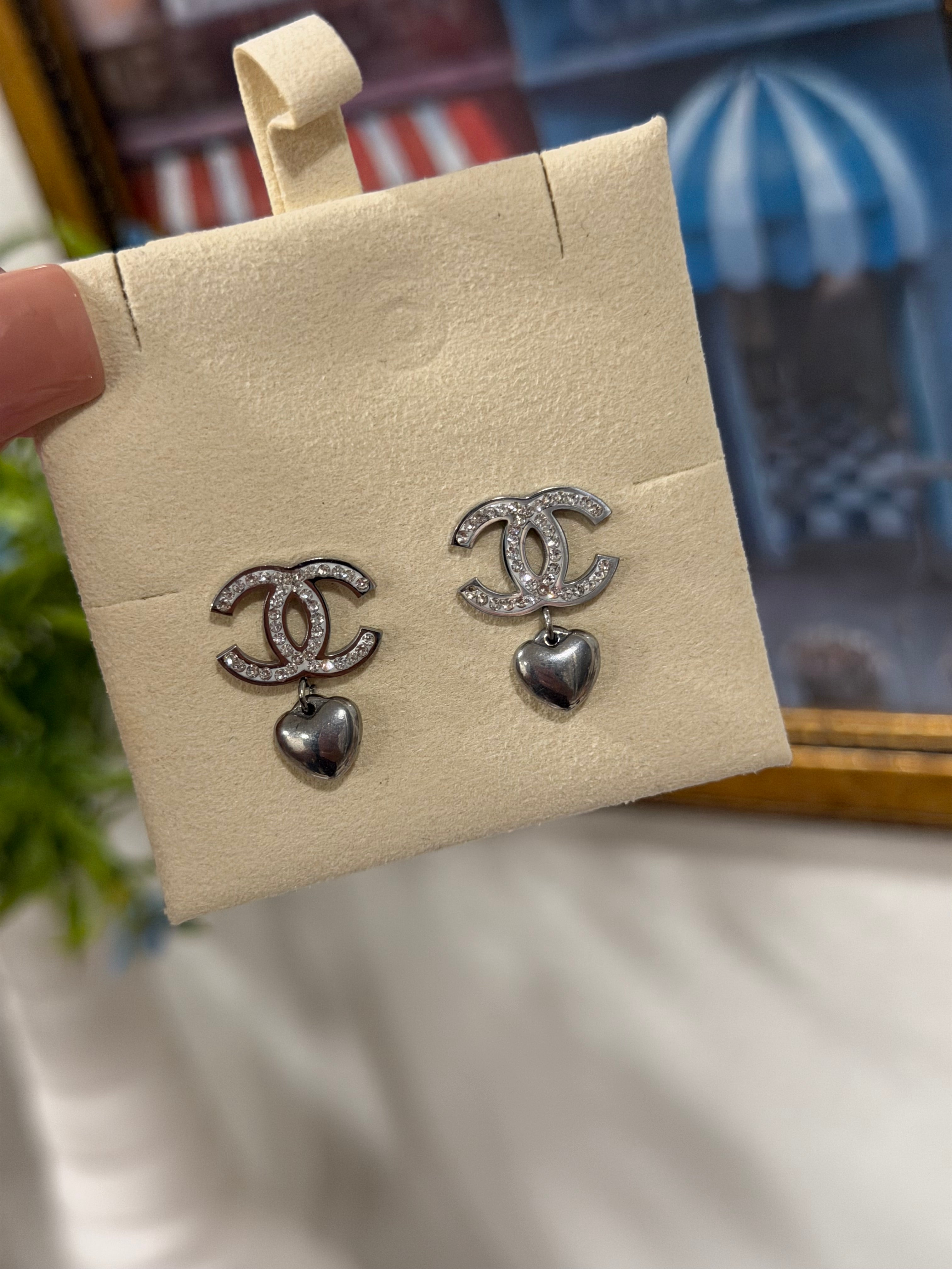 004 Earrings